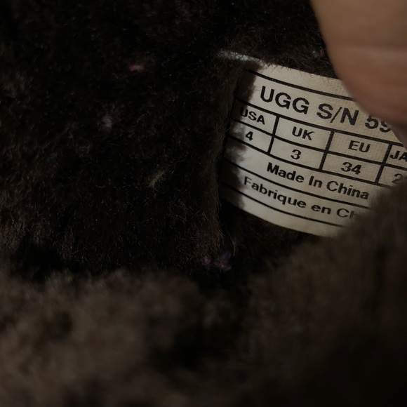 Brown uggs!!